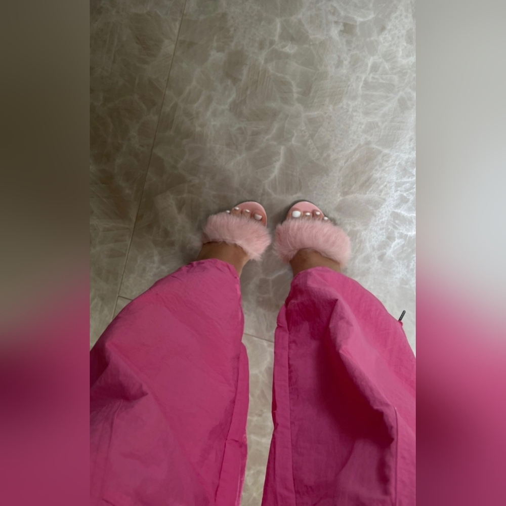 Forever 21 Boudoir/Sexy Barbie Pink Rabbit Fur Clear Heeled Sandals 8.5 - Picture 16 of 16